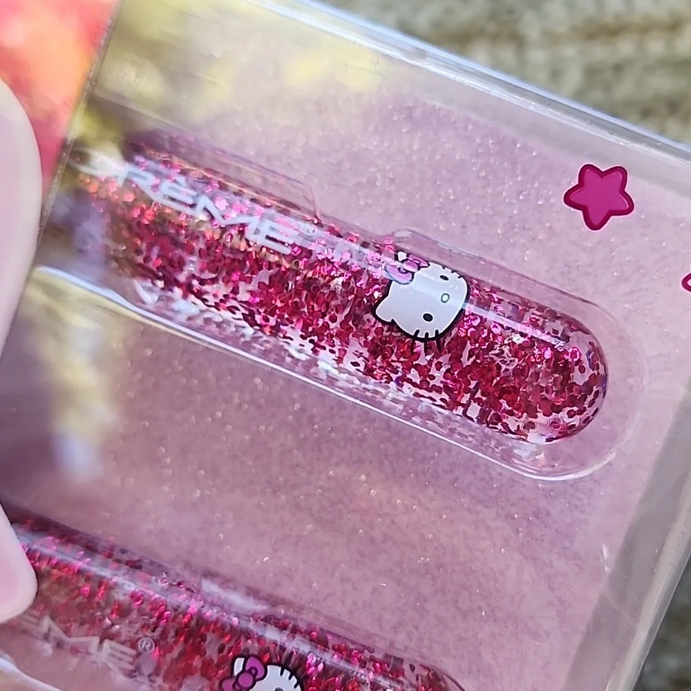 The Crème Shop x Hello Kitty Kawaii Luv Wave Make Up Brush Set